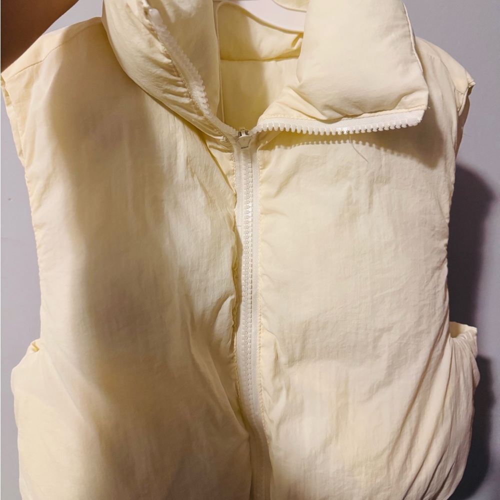 Stylish Cream Sleeveless Vest